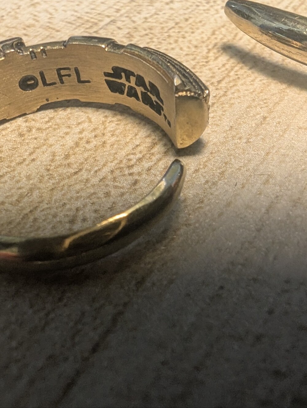 Star Wars X Han Cholo Dark Side Gold Tone Bangle and Matching Ring Set - Picture 8 of 9